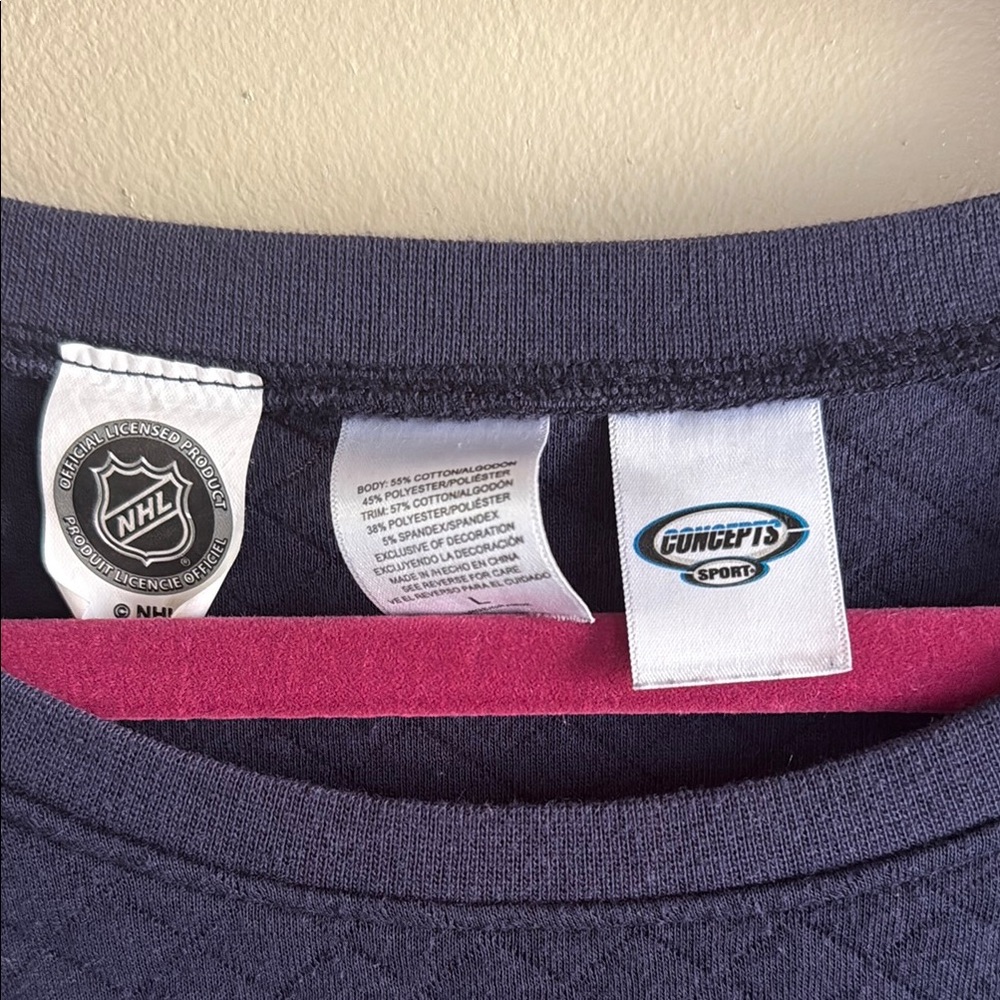NHL Licensed STL Blues Navy Blue Quilted Sweater - Picture 3 of 4
